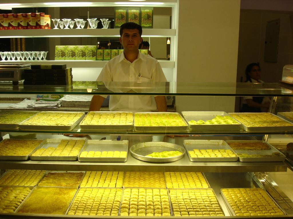 Grand Urfa Hotel Exterior foto